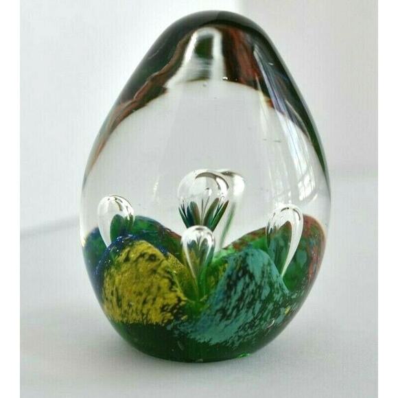 Egg Shaped Controlled Bubble Art Glass Paper Weight Green Red Crater Theme - Picture 1 of 12